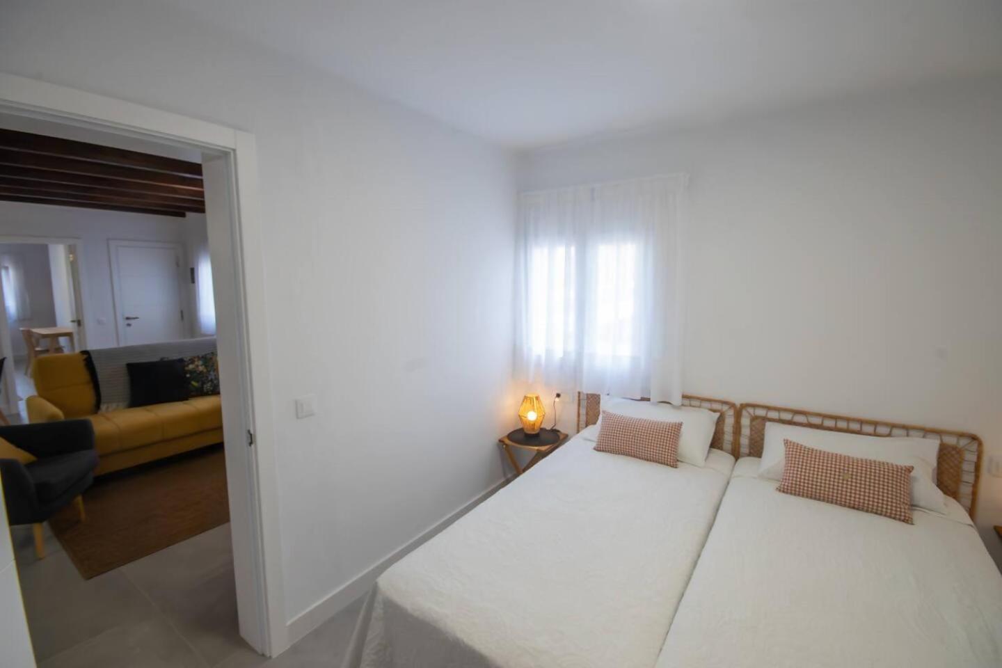 Apartamentos Marmolejos Galdar Bilik gambar