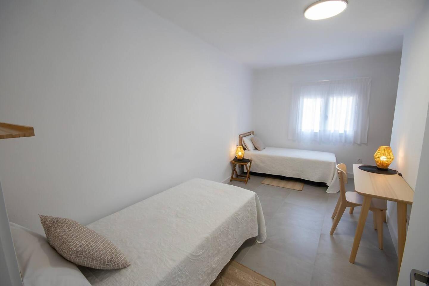 Apartamentos Marmolejos Galdar Bilik gambar
