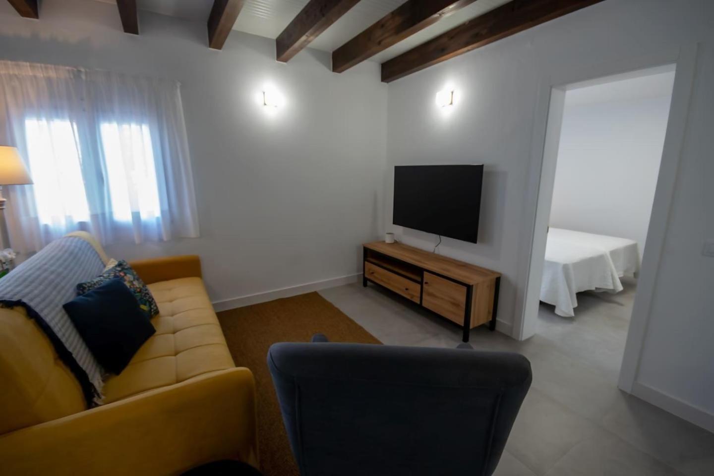 Apartamentos Marmolejos Galdar Bilik gambar