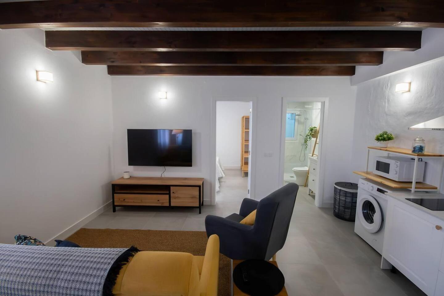 Apartamentos Marmolejos Galdar Bilik gambar