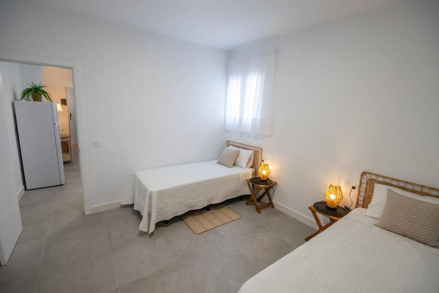 Apartamentos Marmolejos Galdar Bilik gambar