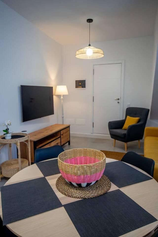 Apartamentos Marmolejos Galdar Bilik gambar