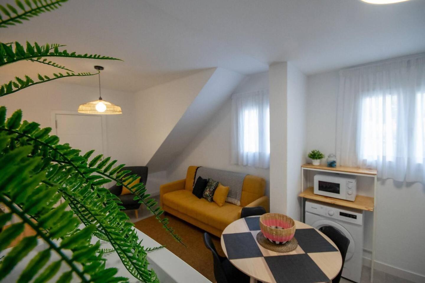 Apartamentos Marmolejos Galdar Bilik gambar